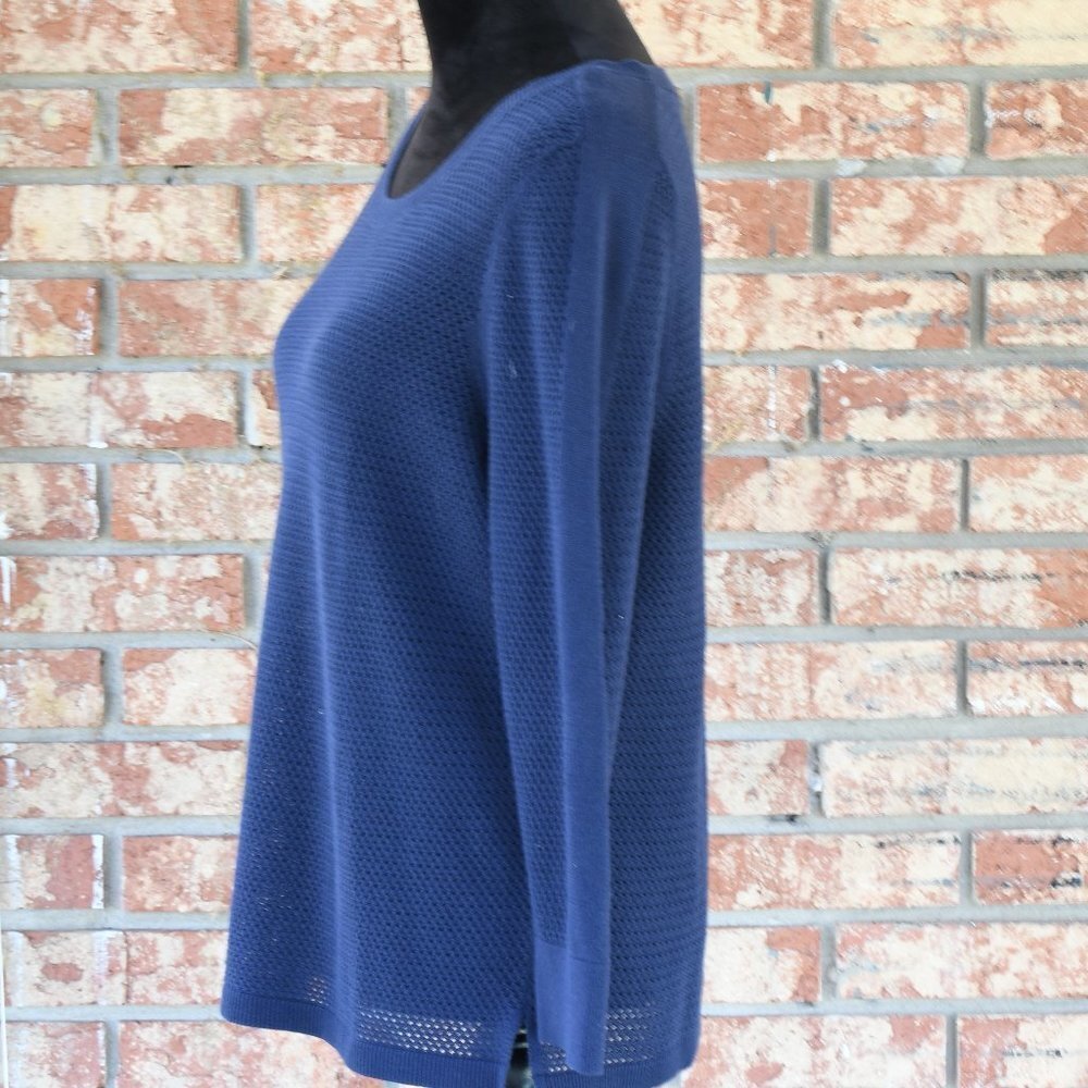 ANN Taylor Top - Picture 4 of 7